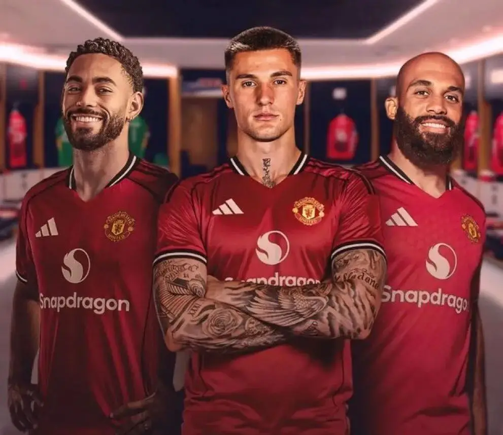 开云APP-曼联3-2伯恩利，赛后评分：塞斯科6.2分最低，姆贝乌莫8.3分最高