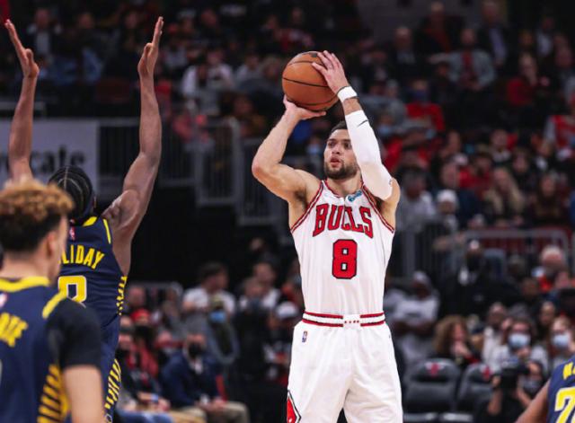 开云体育-伤病暴露最大问题！阵容深度不足或令公牛后劲不足